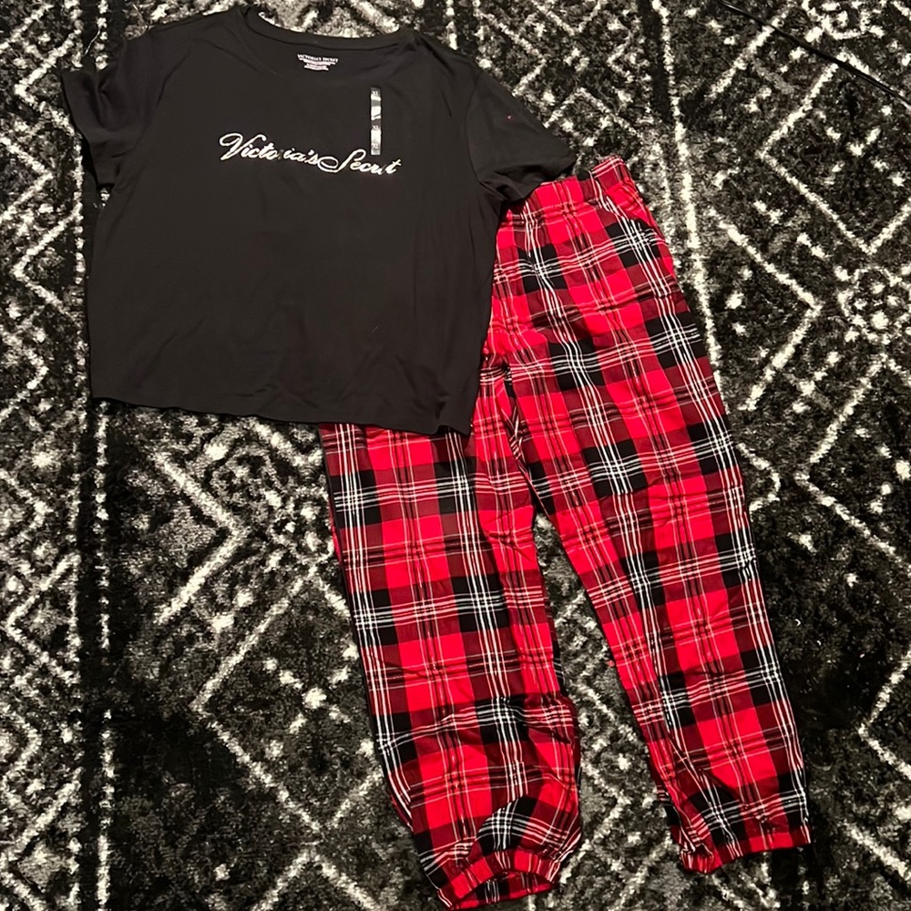NWOT Victoria Secret PJ Set